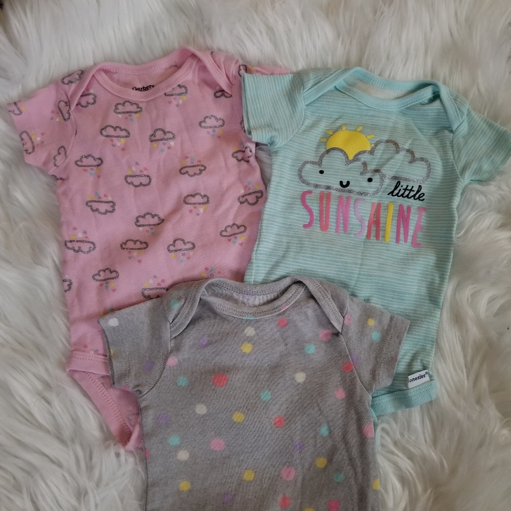 ❤ 3 for $15 ❤ Onesie bundle